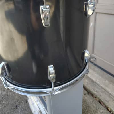 Ludwig 15"(Diameter)x12" (Depth) 3 ply with Inner Rings Tom 1970's - Black Wrap image 3