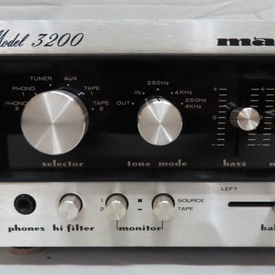 Vintage Marantz 3200 Stereo Control Console - Preamplifier - Preamp image 3