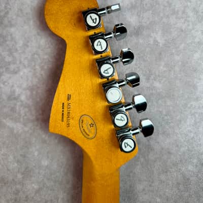Fender CME Exclusive Classic Player Jazzmaster with Pau Ferro Fretboard 2018 - Surf Green Locking Tuners/Upgraded Pickups and Hard Case image 10