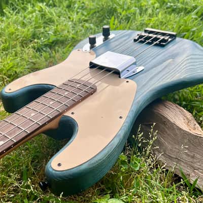 TW Basses Royal 54 Precision Bass 2020’s - Blue/Coral Blue Ash image 11