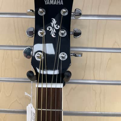 Yamaha APX600 Thinline with Electronics 2010s - Black image 4