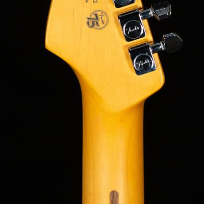 Fender American Professional II Stratocaster Maple Fingerboard Olympic White (732) image 6