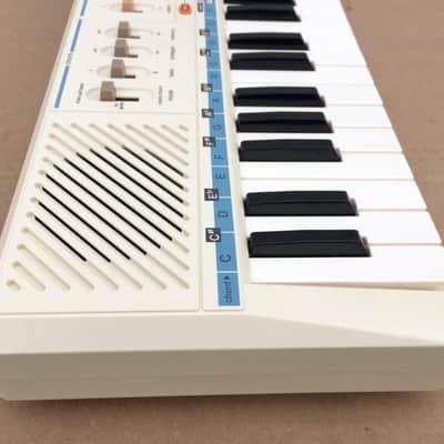 Casio Casiotone MT-45 Vintage Synthesizer Piano Keyboard In Open Box image 3