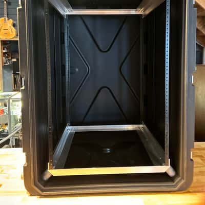 SKB rSeries 16U 20-Inch Deep Shock Rack for local pickup only at our shop in Milwaukee image 3
