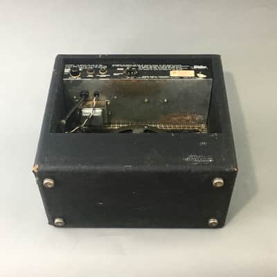Fender Musical Instruments Sidekick 10 Blackface 1980s Japan MIJ Electric Guitar Amplifier Travel Amp Relic image 5