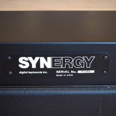 Digital Keyboards Synergy Vintage Polyphonic Synthesizer Crumar Near Mint image 10