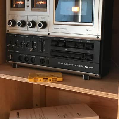 Philips  N2521 1980s Silver abs Black image 1