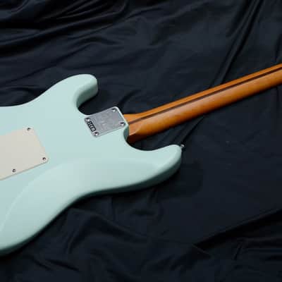Squier 40TH ANNIVERSARY STRATOCASTER Vintage Edition 2022 - Satin Sonic Blue image 8