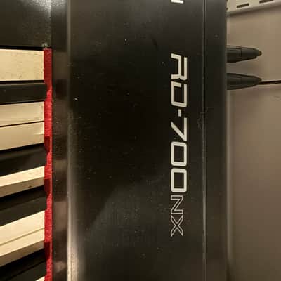 Roland RD700NX 2010 - Black