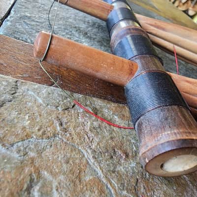 Hao Yue erhu Chinese folk instrument - natural image 3