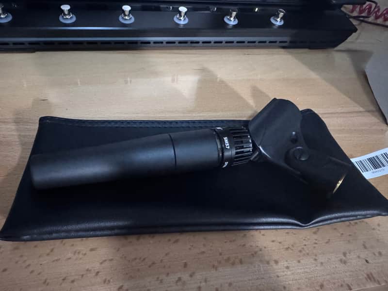 Shure SM57 Cardioid Dynamic Microphone 1984 - Present - Black image 1
