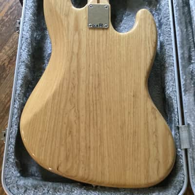 Fender Special Edition Deluxe Jazz Bass Natural Ash Lefty Left-Handed w/ Road Runner Case image 7