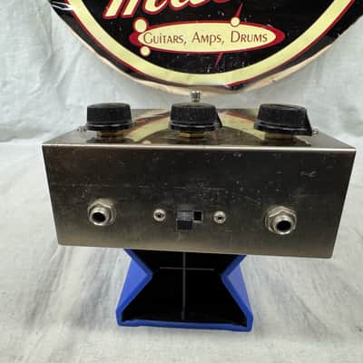 Electro-Harmonix Big Muff Pi π Ram's Head v2 Distortion Fuzz Pedal - 3003 EH3003 pot codes date to 1975 image 5