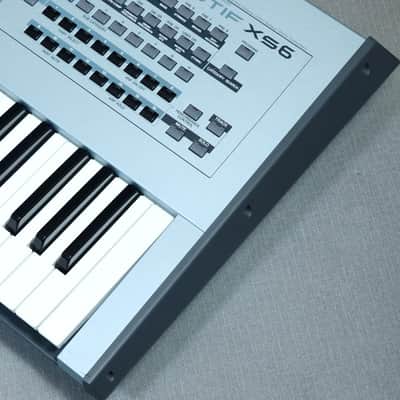 Yamaha Motif XS 6 Production Synthesizer 2000s - Gray image 5