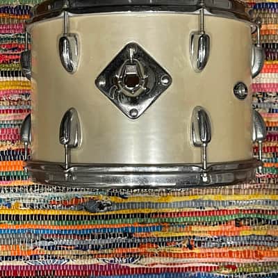Slingerland 1970’s 13” Tom in Silver Silk image 4