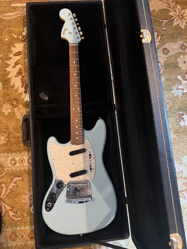 Fender MIJ Traditional '60s Mustang Left-Handed | Reverb