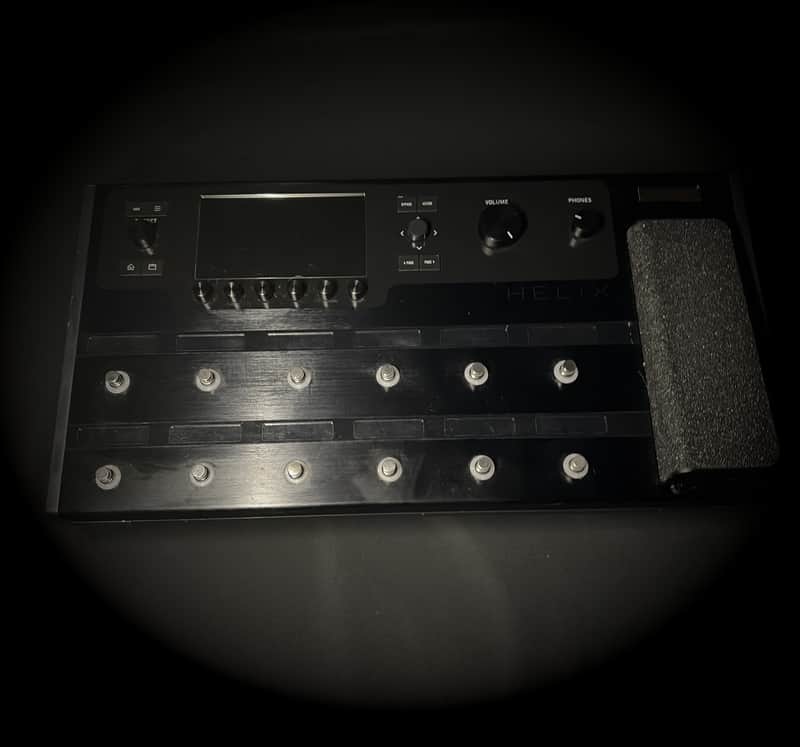 Line 6 Helix Floor 2015 - Present - Black image 1
