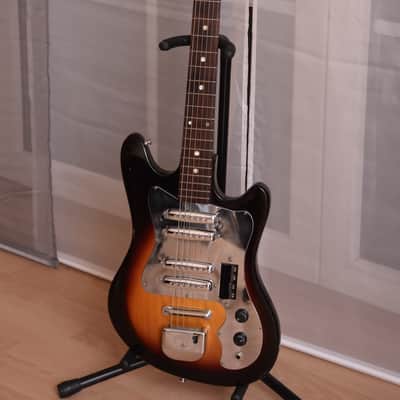 Teisco / Kawai Hertiecaster – vintage 1960s 4-pickup Stratocaster guitar Japan Gitarre image 8