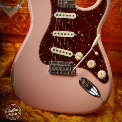 Fender USA Custom Shop 63' Relic Stratocaster Shell Pink image 4