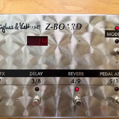 Hughes & Kettner ZenTera 2x100-Watt Stereo 2x12" Digital Modeling Guitar Combo image 2