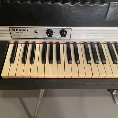 Fender Rhodes Mark I Stage Piano 88-Key Electric Piano 1972 - 1974 - Black Rounded Top imagen 4