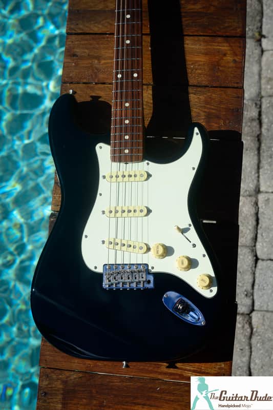 1997 Fender Japan Fender Stratocaster 1962 Reissue ST62 - Black