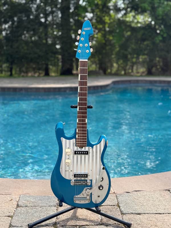 Silvertone/Teisco Shark Fin 759 1436 1 Electric Guitar 1960s - Blue - Good
