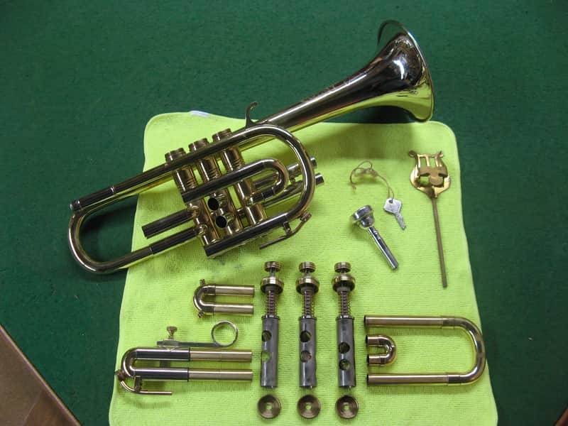 Huttl Cornet - Chris Kratt 1979 - Nickle SIlver Bell Model, Original Case and Chris Kratt MP image 1