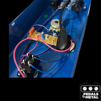 Colorsound Fuzz Box - Blue - X18447 image 10