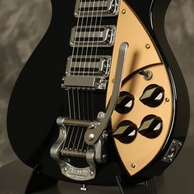 1995 Rickenbacker 325V59 Jetglo image 9