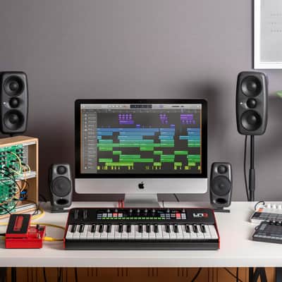 IK Multimedia Uno Synth Pro Analog Synthesizer image 4