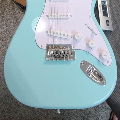 TEASE Stratocaster & Hardshell Case ST-1 2020s - Teal image 12