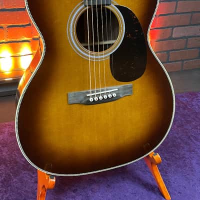 Martin 000-28 Standard Series Acoustic Guitar - 1933 Ambertone image 2
