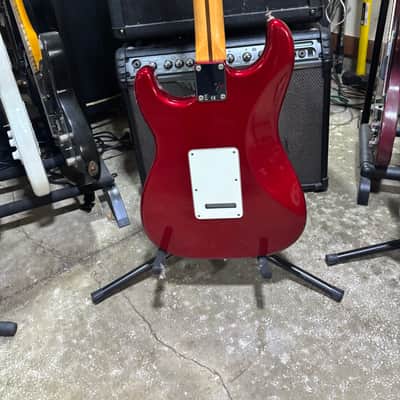Fender Standard Stratocaster with Maple Fretboard 1998 - 2005 - Candy Apple Red image 9
