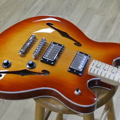 Fender Squier Affinity Series Starcaster Deluxe Electric Guitar, Sienna Sunburst image 8