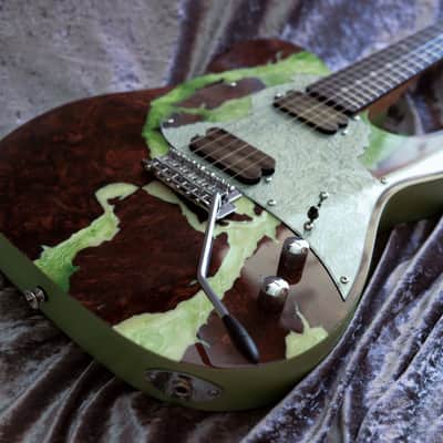 GB Liuteria Traditional Tele walnut burl and resin green image 22