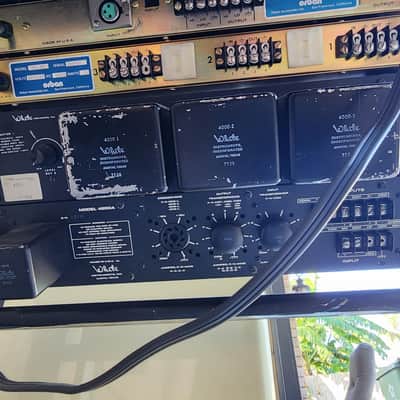 White Instruments 4200A 28-band EQ - 1970s - Black image 4
