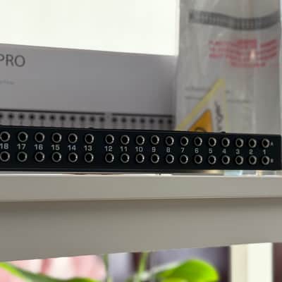 Behringer Ultrapatch Pro PX3000 48-Point TRS Patchbay 2004 - Present - Standard image 8
