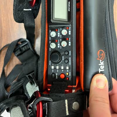 TASCAM DR-701D PCM Field Recorder with K-Tek Stingray MixPro Audio Bag and KSWB1 Waist Belt Kit image 1