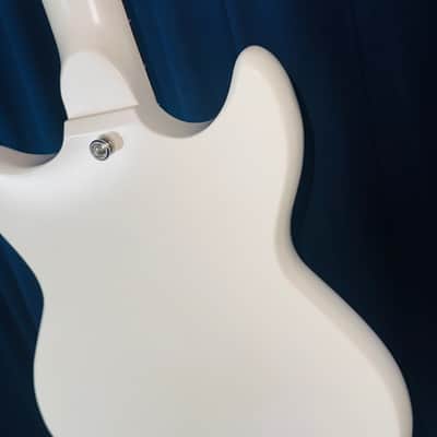 Epiphone Joan Jett Signature Olympic Special 2022 - 2025 - Aged Classic White image 17