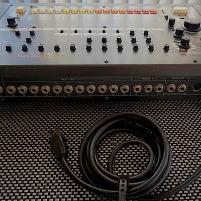 Roland TR-808 Rhythm Composer 1982 - Black image 3