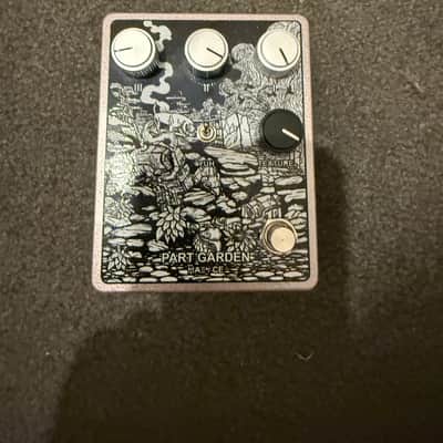 Mask Audio Electronics Part Garden 2024 - Rose Gold image 1