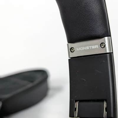 Monster Beats by Dr. Dre Studio High-Definition Isolation Headphones image 14