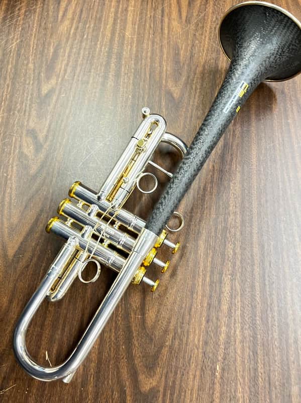 daCarbo C trumpet Carbon fiber material silver plated and gold trim image 1