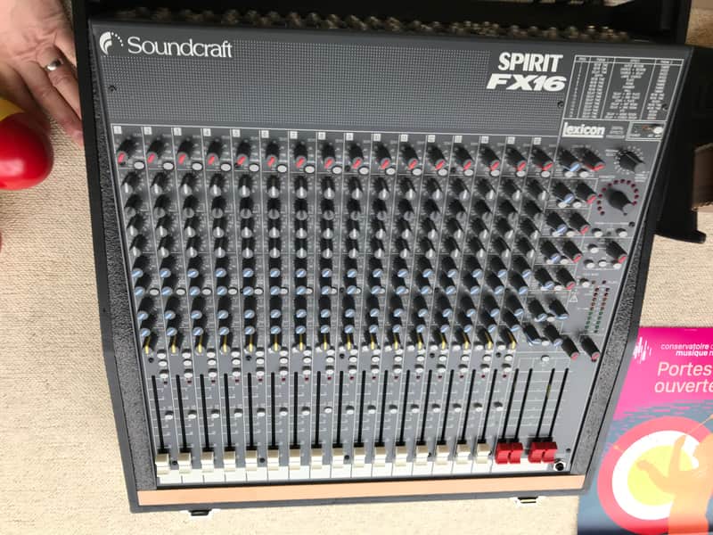 Soundcraft Spirit FX16 90's image 1