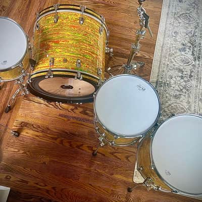 Ludwig Classic Maple 4-Piece Mod Shell Pack With 22" Bass Drum in Citrus Mod Finish image 6