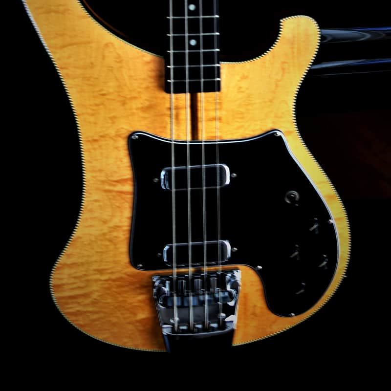 1982 Rickenbacker 4002 Mapleglow