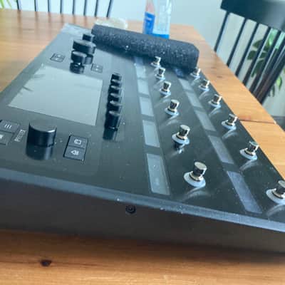 Immagine Line 6 Helix Floor with Gator Case - 2