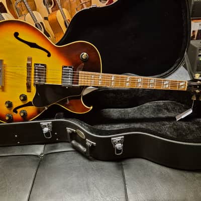 Gibson ES-175 1968 - Sunburst image 2
