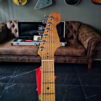 Fender Stratocaster 70th Anniversary Limited - Amethyst image 8